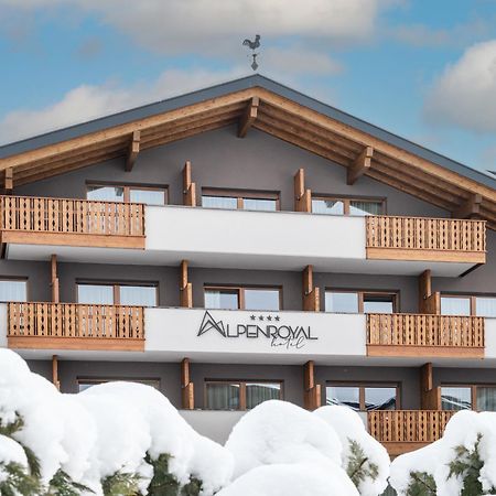 Hotel Alpenroyal Кастельротто Экстерьер фото